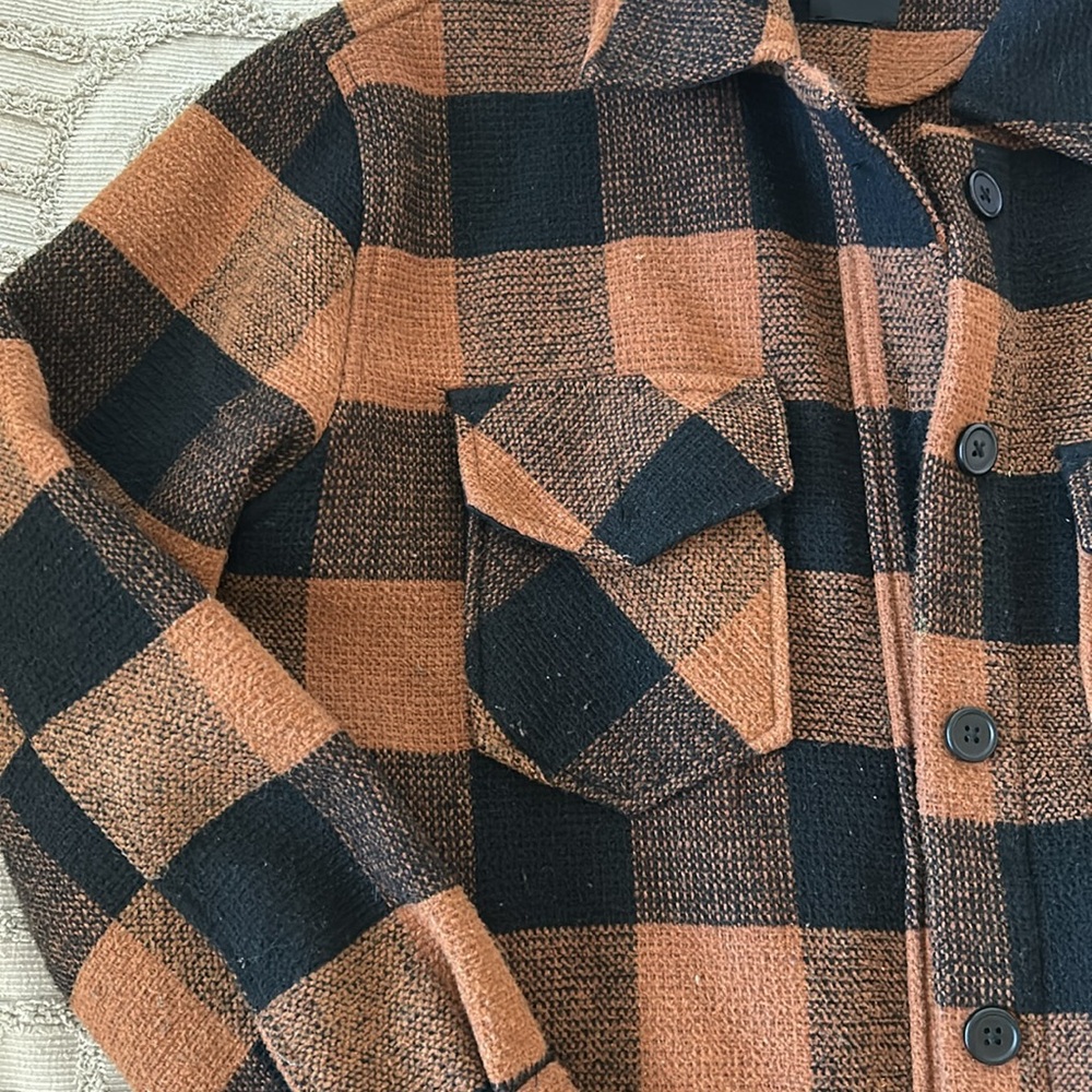 Flannel - Picture 3 of 4